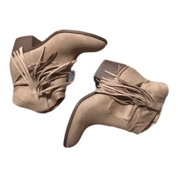 Women’s Tan Leather Booties Size  6,5 - Picture 1 of 4